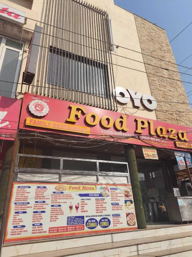 Hotel O Food Plaza Zirakpur Dış mekan fotoğraf