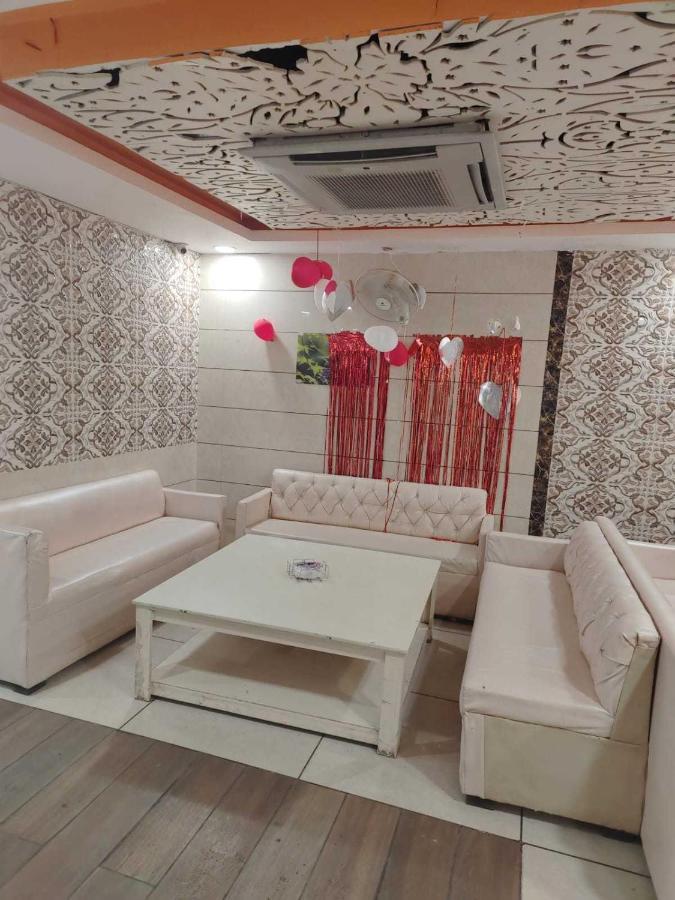 Hotel O Food Plaza Zirakpur Dış mekan fotoğraf