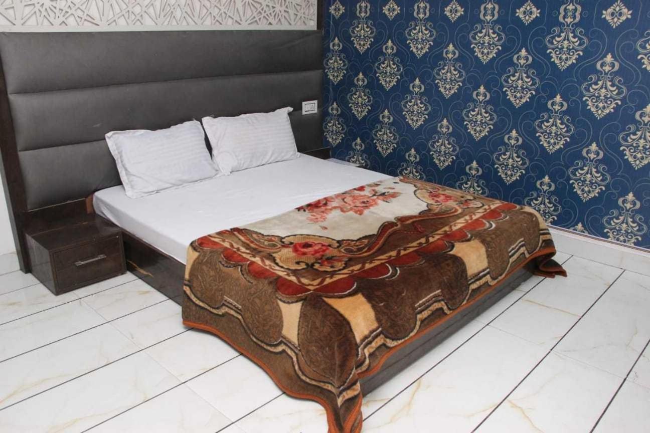Hotel O Food Plaza Zirakpur Dış mekan fotoğraf